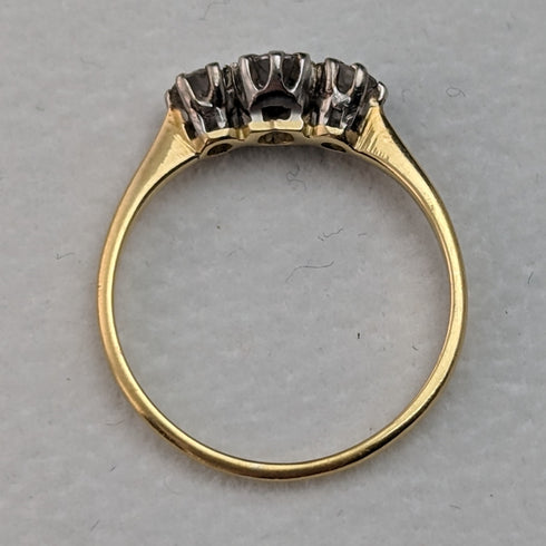 British vintage jewelry triple diamond 9ct gold ring ring
